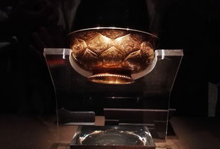 Explore the文物纺织品制作工艺，历史、技术与应用案例