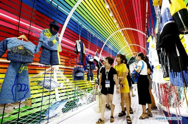 Shanghai Textile Mall:A Shopping Experience