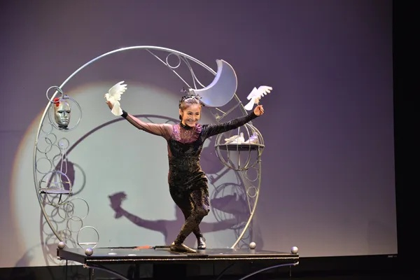 The Magical Threads of Hangings Art