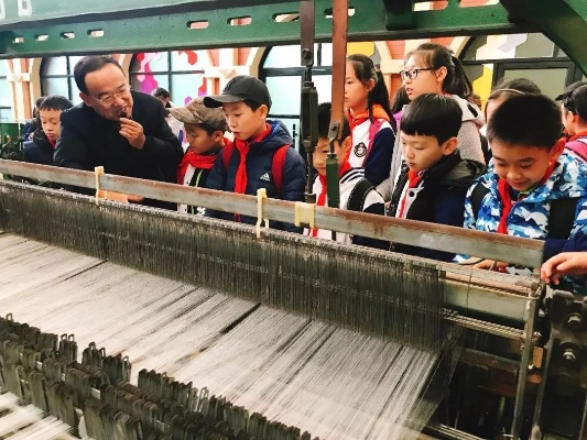 纺织厂小学的联系方式