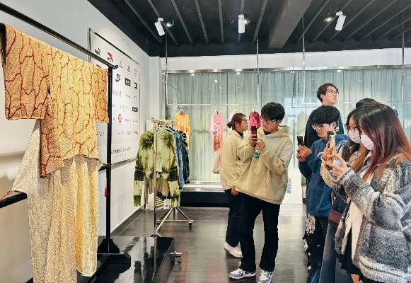Nantong Yun慕纺织品，探索与体验