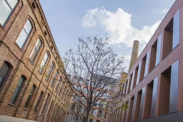 Exploring the Academic Landscape of Huaibei Textile Factory School District