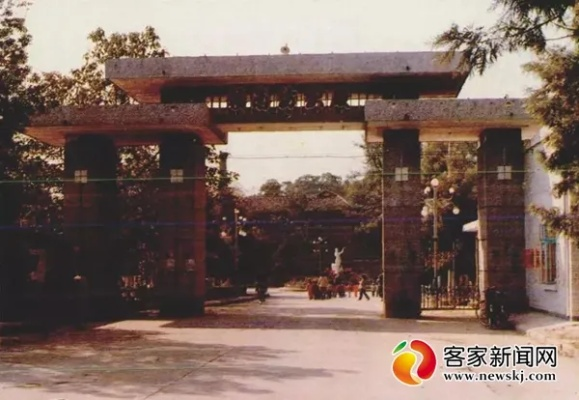 The Story of the赣州纺织品厂