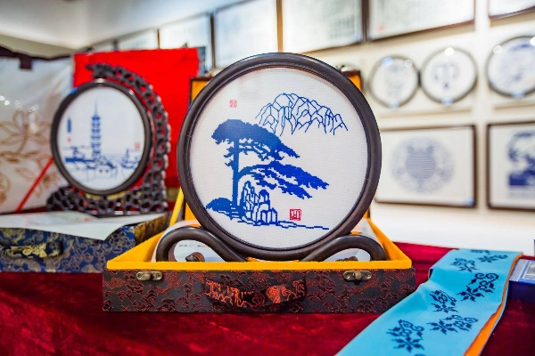 The Unique Appeal of安徽特色纺织品