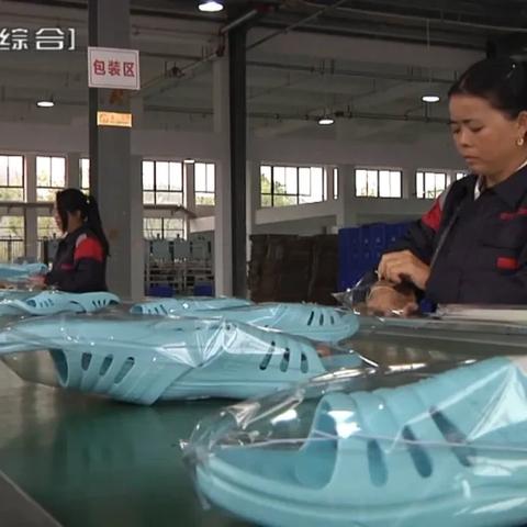 欢迎来到我们纺织品的展示中心，这里是一个集生产、研发和展示于一体的现代化纺织品厂房。下面我们将为您详细介绍这个厂房的各项设施和特点