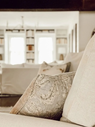 The Fabric of Home:Understanding the Role of Wallpaper in Modern Living
