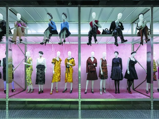 The Art of Luxury:A Look at the World of Lishu Textiles