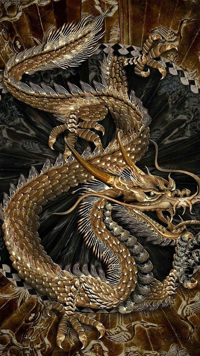 The Art of Dragon-Patterned Textiles:An Exploration of Luxury and Tradition