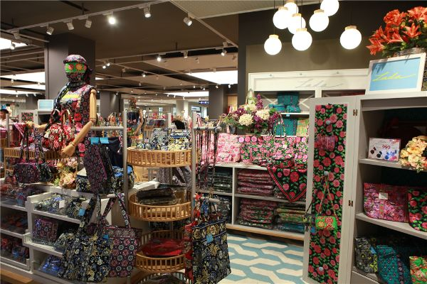 Highland Merchandising Wholesale Company:A Guide to the百货纺织品批发市场的高平探索