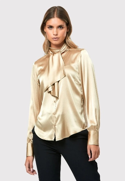 The Dynamics of Luxury Textiles:A Comprehensive Guide to Gold-Coated Fashion