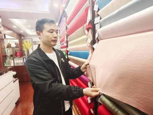 The Story of 朱亚栋纺织品店，一探究竟