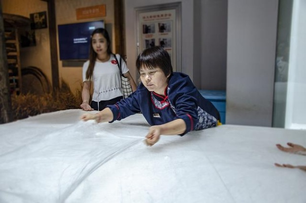 金兰梦纺织品，探索与体验