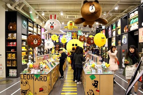 潮流纺织品定制店，个性定制，满足你的时尚需求