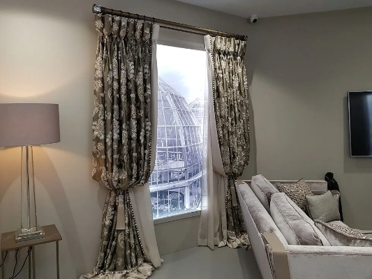 The Beauty of Textile Curtain Beading Accoutrements
