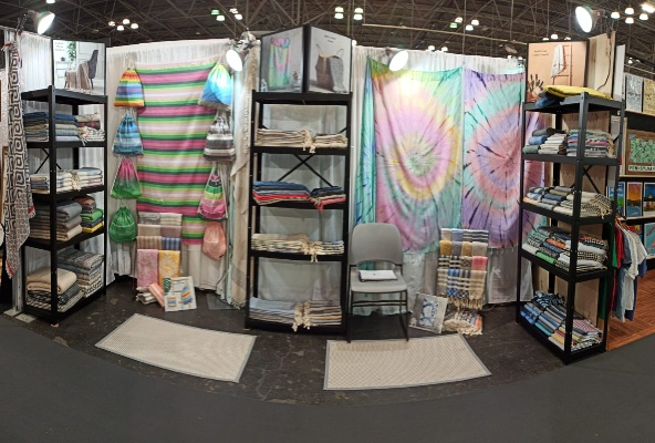 The Huaihua Textile Market:A Tapestry of Threads and Stories