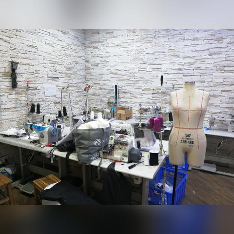 新华南路纺织品公司的多维发展策略