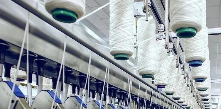 The Story of a Textile Factory in Shao纺织厂的发展与挑战