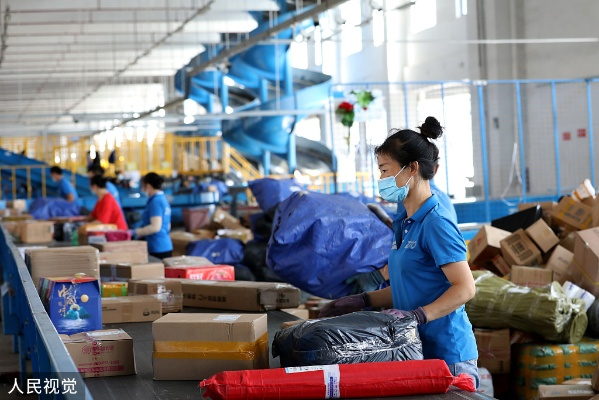 Exploring the Benefits of the Jiangmen Textiles Logistics Express Service