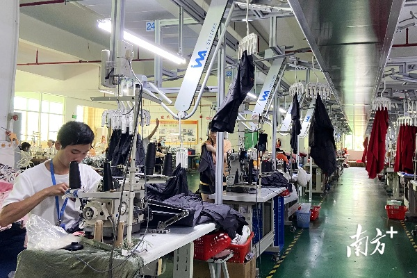 华南源兴纺织品 A Global Tapestry of Quality and Innovation