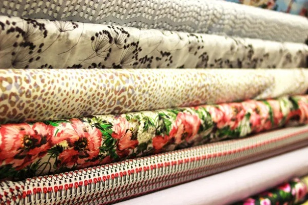 The Art of Textile Craftsmanship 艺锦纺织品的精湛工艺