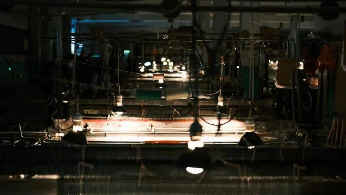 The Night at the纺织厂，一探究竟