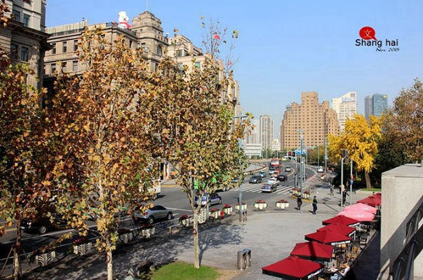 Shanghai Autumns Harvest of Textiles