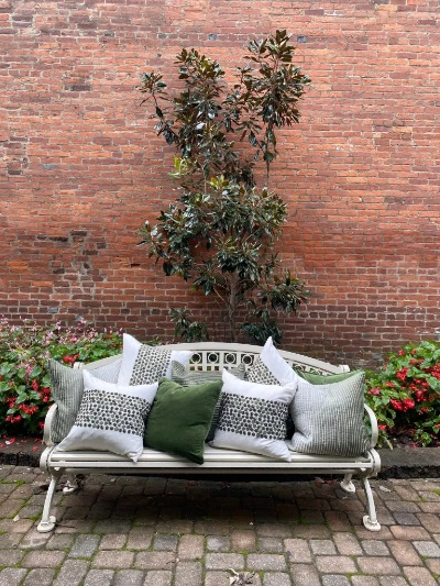 The English Country Garden Style:A Tapestry of Cozy and Elegant Furnishings