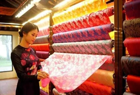 扬云丝路，璀璨的纺织品世界