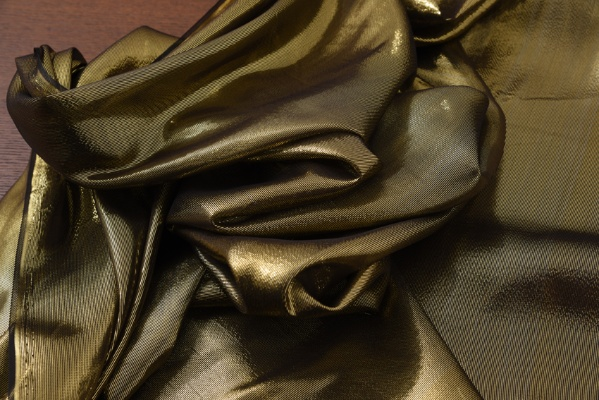 The Art of Craftsmanship:The Story Behind Yu Jie Silk Textiles