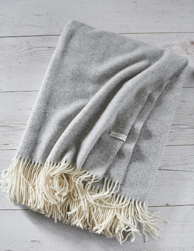 Exploring the World of Wool and Cashmere at Wujiangs Meilingge Textiles