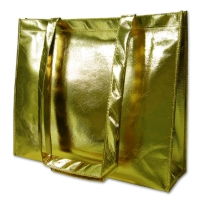 Customized Lightweight Textiles for Fashion Brands