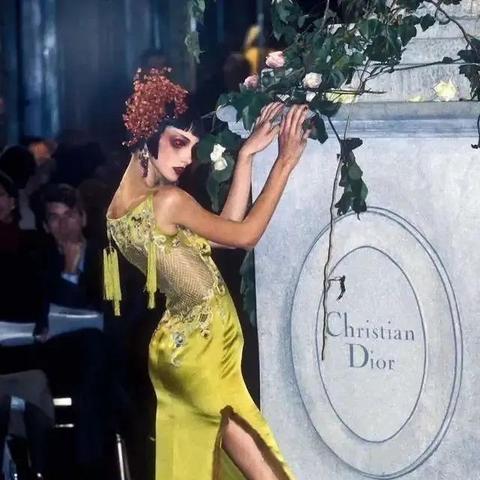 The Evolution of Rayon and How Its Revolutionizing Fashion