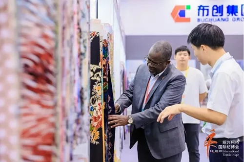 浙江兴都纺织品，多元化与创新的纺织世界