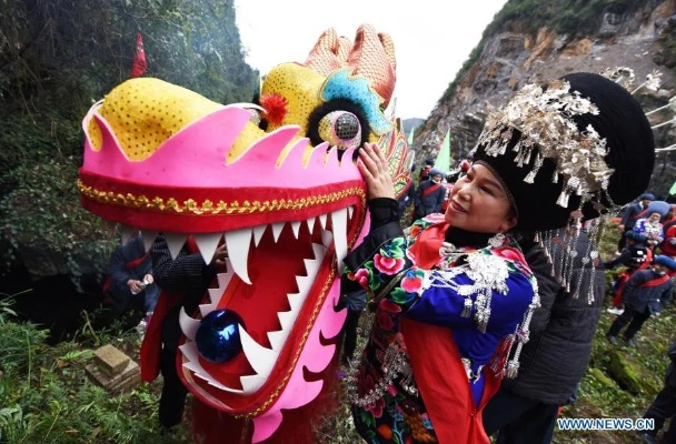 The Magic of the Haimen Dongfang Jun Dragon Textiles