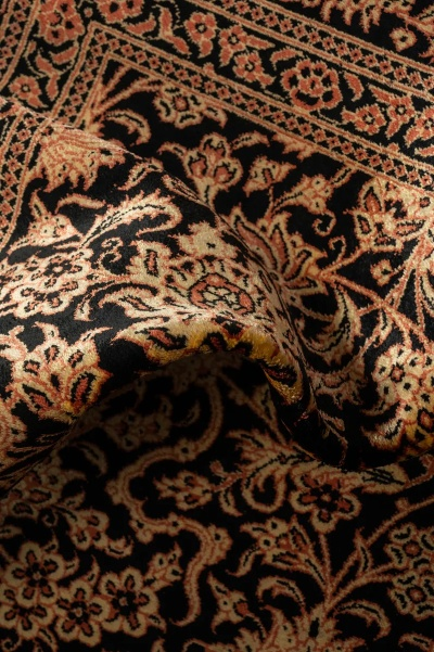 Traditional Embroidery Designs in Han Dynasty Textiles