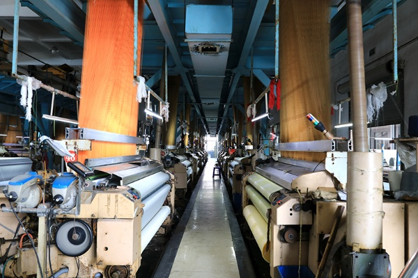 The Story of a Local Textile Factory:临海纺织厂