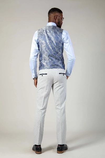 The Fashion Trend of Textile Manufacturings Male Attire