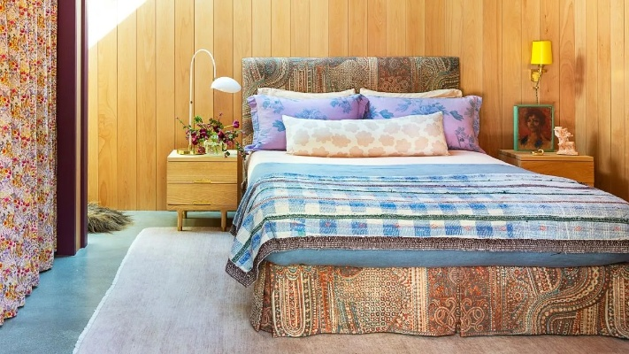 The Art of Buying Bedding Essentials at a Textile Mill