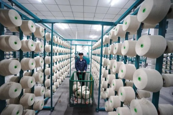 The Eco-Friendly Source of Billion-Year Textiles:亿恒纺织品源头厂家的绿色纺织之路