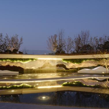 The Multifaceted Landscape of Textile Raw Materials Transportation