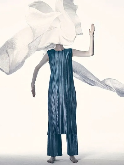The Art of Softness in Fashion:An Insight into 宸之漫纺织品]
