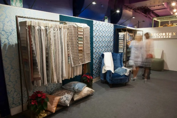 Textile Company Exhibition Hall Photo Gallery