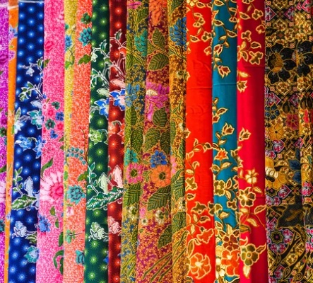 The Colorful World of Chinese Textiles